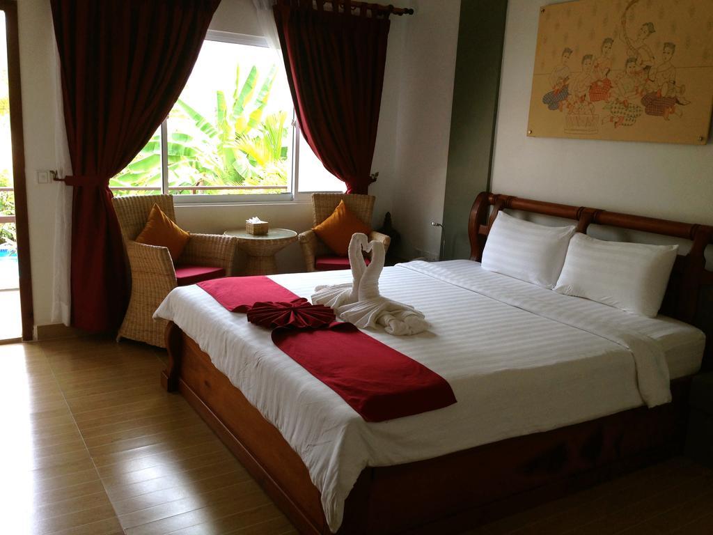 Ropanha Boutique Hotel Sihanoukville Exterior foto
