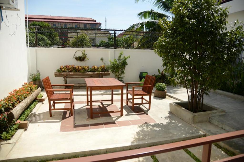 Ropanha Boutique Hotel Sihanoukville Exterior foto